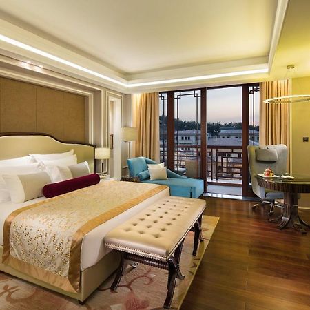 Jinpoluo Grand Bay Hotel Beijing מראה חיצוני תמונה